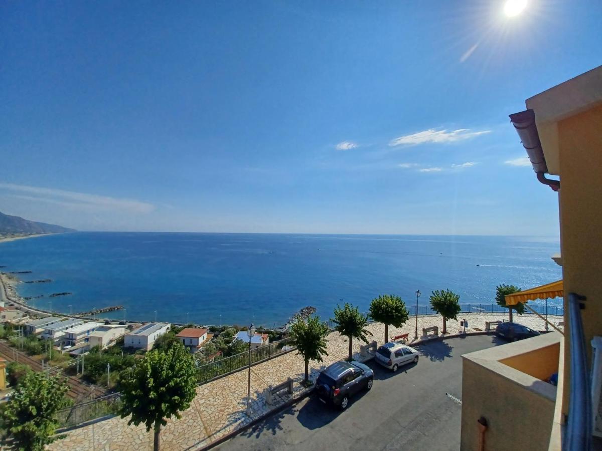 Un Oblò sul Mare Apartamento San Lucido Exterior foto